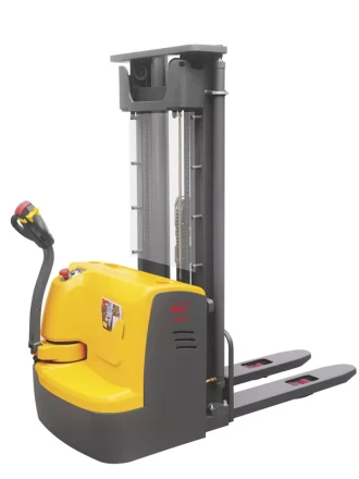 Штабелер самоходный 1,5 т 5,0 м XILIN CDDR15-III Li-ion 24/230 В/Ач (сопровождаемый) 1049717 купить в Тюмени