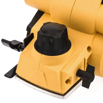 Рубанок электрический EP-82 Denzel 27801 купить в Тюмени