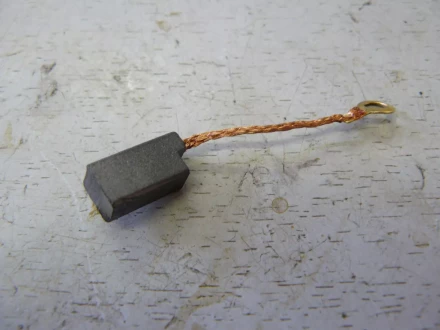 Щетка графитовая (пара) 8х6х16 Применение купить в Тюмени