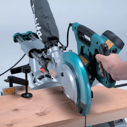 Пила торцовая Makita LS1018LN купить в Тюмени
