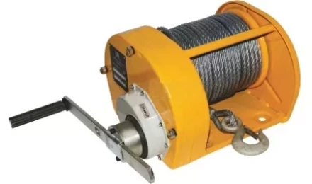 Лебедка ручная усиленная LRU LB г-п 1000 кг L=40 метра купить в Тюмени