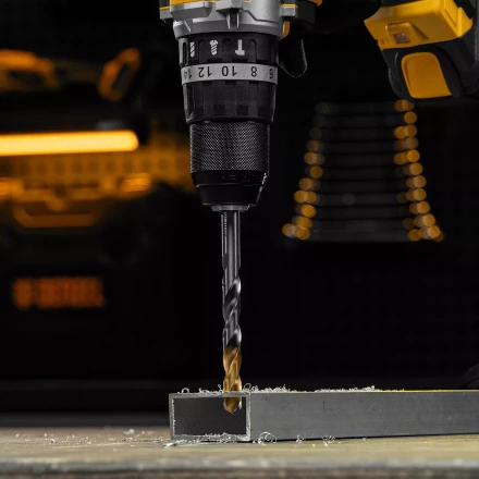 Сверло спиральное по металлу Denzel, 10 x 133 мм, Р6М5, Golden Tip, 718242 купить в Тюмени