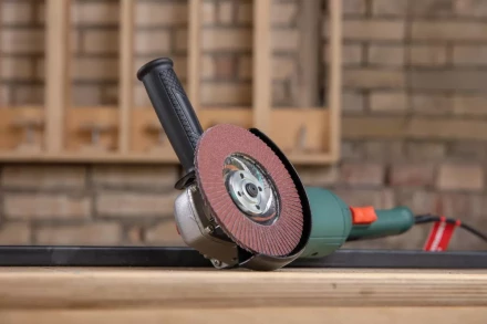 Круг Лепестковый Торцевой (КЛТ) HAMMER КЛТ 1 Ф125х22 Р80 213-009 купить в Тюмени