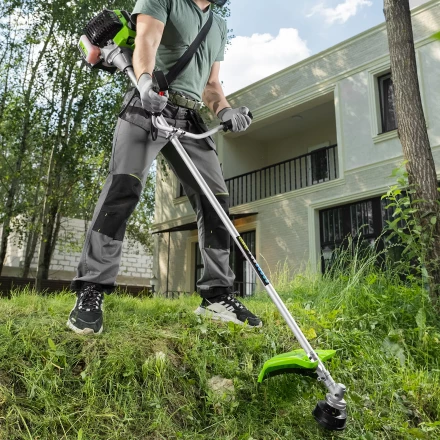 Триммер бензиновый Сибртех ТС-3000Н, 52 см3, неразъемная штанга, состоит из 2 частей 962255 купить в Тюмени