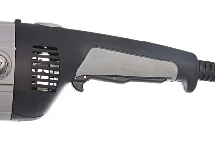 Угловая шлифмашина ИНТЕРСКОЛ УШМ 230/2100М купить в Тюмени