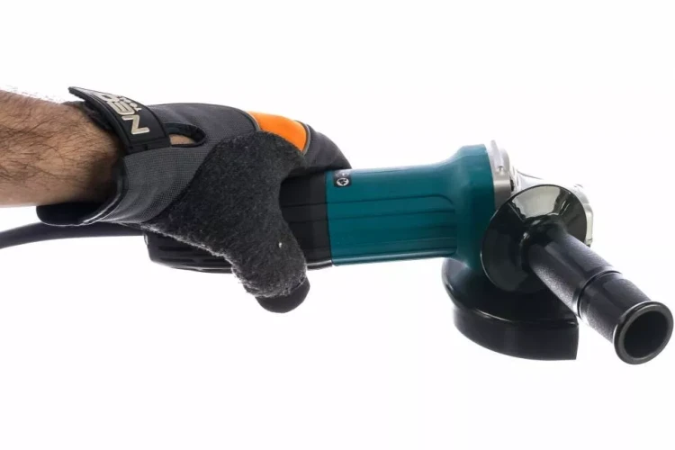 Угловая шлифмашина Makita GA5030RX8, 720 Вт, 125 мм, 11000 об/мин купить в Тюмени