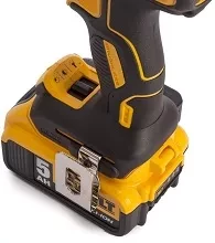 Аккумулят дрель DeWalt DСD 796P2-QW купить в Тюмени