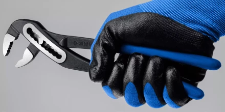 ЗУБР Профи 250 мм, захват 60 мм, CrV, переставные клещи с широким зевом (2244-25) купить в Тюмени