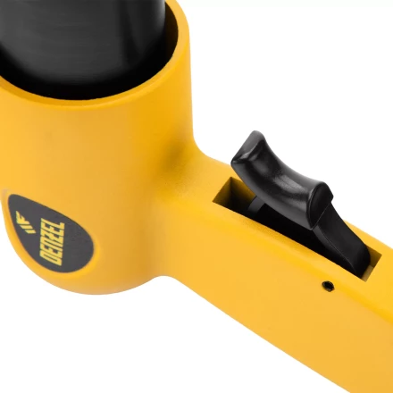 Пневматический молоток Denzel НР4500 + набор насадок, 113 л/мин, 4500 уд/мин 57468 купить в Тюмени