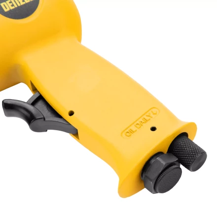 Пневматический молоток Denzel НР4500 + набор насадок, 113 л/мин, 4500 уд/мин 57468 купить в Тюмени