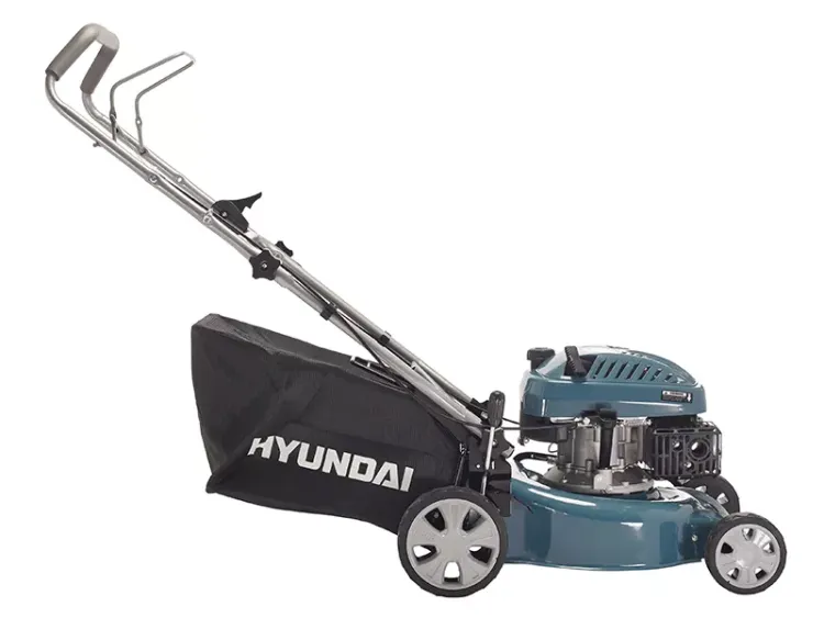 Бензиновая газонокосилка Hyundai L 4300 купить в Тюмени
