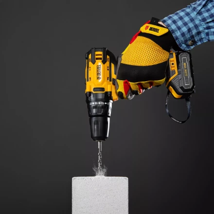 Дрель-шуруповерт аккумуляторная CDL-12-01CB, Li-Ion, 12 В, 1 акк.// Denzel 26104 купить в Тюмени