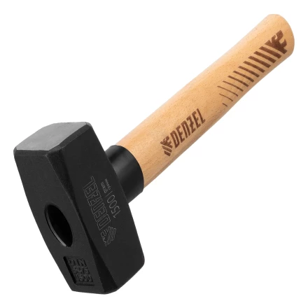 Кувалда, 1500 г Denzel 11019, кованая головка, буковая рукоятка купить в Тюмени