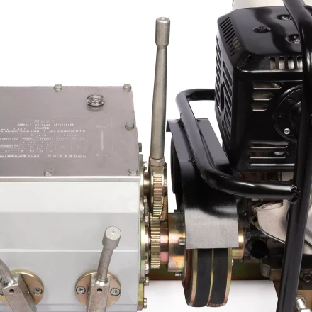 Лебедка тяговая автономная КВТ ЛТА-8 с бензиновым приводом, 8 т (92357) купить в Тюмени