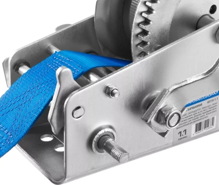 Лебедка ручная барабанная ЗУБР &quot;ПРОФЕССИОНАЛ&quot;, тяговая, ленточная, 1,1т, 10м 43115-1.1 купить в Тюмени