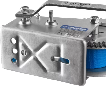 Лебедка ручная барабанная ЗУБР &quot;ПРОФЕССИОНАЛ&quot;, тяговая, ленточная, 1,1т, 10м 43115-1.1 купить в Тюмени