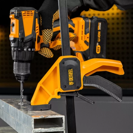 Струбцина F-образная Denzel, быстрозажимная, 300 х 80 мм, усиленный нейлоновый корпус, 20506 купить в Тюмени