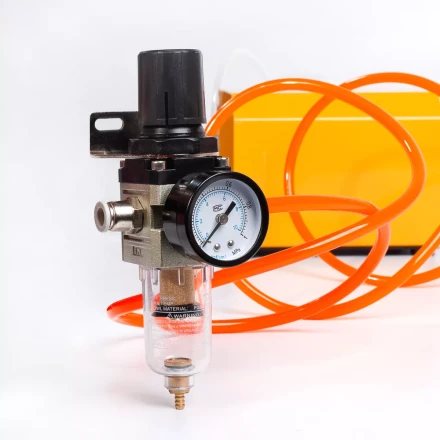 Пресс-клещи пневматические КВТ ПКП-01 для опрессовки наконечников и разъемов матрицами МПК (85396) купить в Тюмени