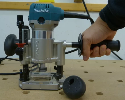 Фрезер Makita RT0700CX2 купить в Тюмени