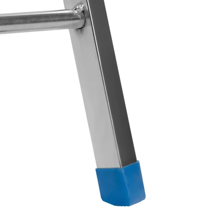 Стремянка Сибртех 97837, 5 ступеней, стальная, оцинкованная купить в Тюмени