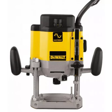 Фрезер DeWalt DW629 купить в Тюмени