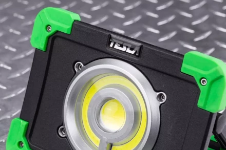 Фонарь TESLA PWPB 20Вт, 1800 Лм купить в Тюмени