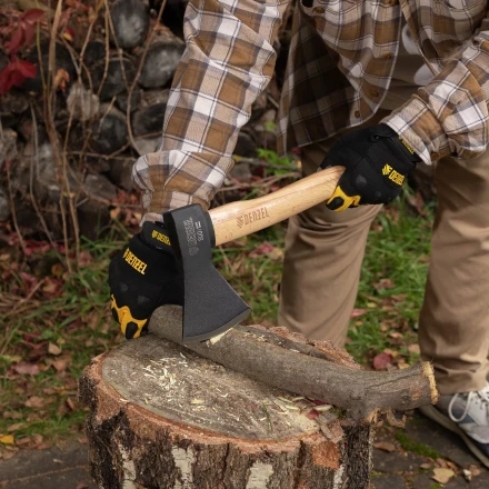 Топор, 800 г Denzel 21633, кованый, буковое топорище купить в Тюмени