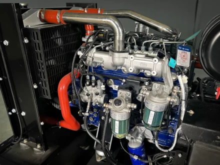 Дизельный генератор Vektor AD-100Y-T400 с АВР купить в Тюмени