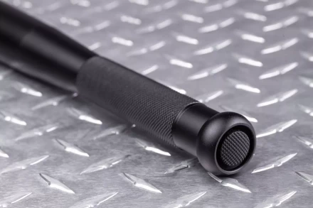 Фонарь-бита TESLA LB-40 33х400 мм купить в Тюмени