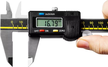 Штангенциркуль STAYER &quot;PROFESSIONAL&quot; электронный, направляющая из закаленной нержавеющей стали, шаг измерения 0,01мм, пластик корпус, 150мм 34410-150 купить в Тюмени