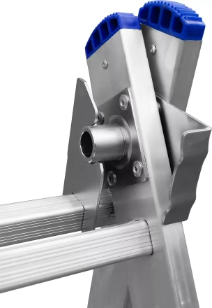 Лестница ЗУБР универсальная, двухсекционная со стабилизатором, 8 ступеней 38821-08 купить в Тюмени