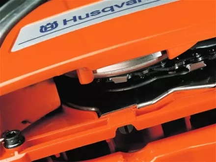 Бензопила Husqvarna 555 AutoTune купить в Тюмени